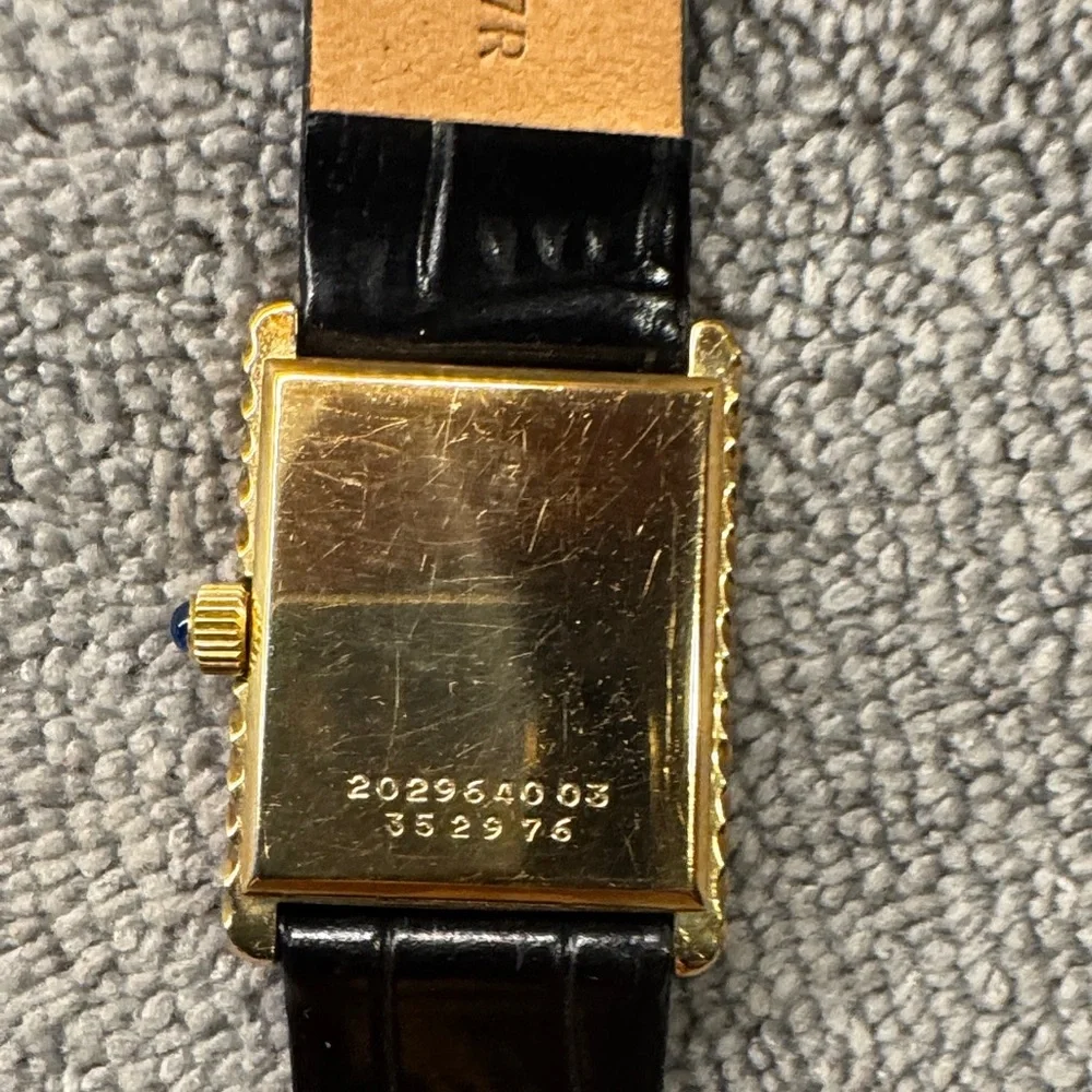 Elegant Black Leather Strap Women's Watch with Gold Rectangular Case - Picture 4 of 4